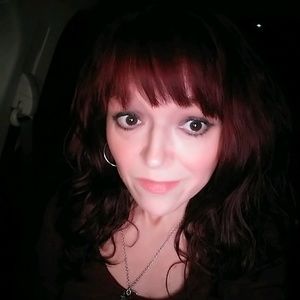 Meet your Posher, Karrie